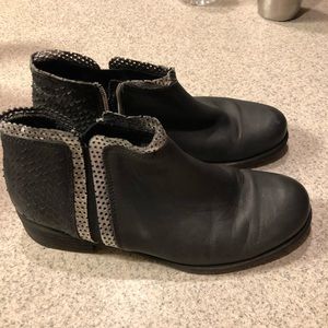 Felmini Ankle Boots